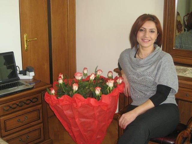 Классные женщины с огромными натуральными буферами на пляже и дома 5 фотка