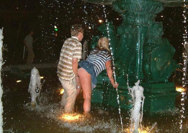 Любопытные похотливые студентки пробуют групповой секс 18 фотка